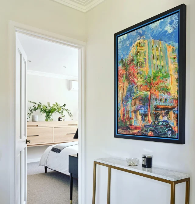 MIAMI MASTERPIECE • This vibrant artwork print by @jeremydsutton looks stunning on our client’s first floor landing. Jeremy added acrylic paint to the canvas to develop it further with some impasto. Originally from London but now based in Sam Francisco, Jeremy also paints live on stage and has pioneered the way in digital art. Do check out his profile!

📷 credit @nicksmithphoto 

#weluxit #interiordesign #interiordesignsurrey #artwork #impasto #southbeachmiami #miamibeach #oceandrivemiami #parkcentralhotel #artdeco #artdecoarchitecture #henryhohauser @melanietomlinsondesign